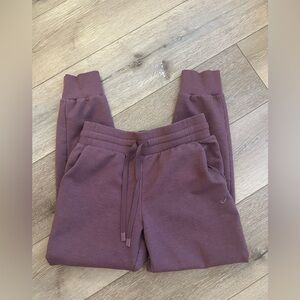 ASICS women’s joggers sz small